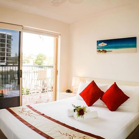 Surfers Riverside Gold Coast Exterior photo