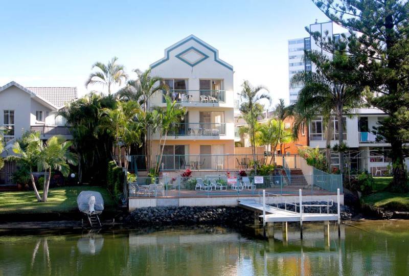 Surfers Riverside Gold Coast Exterior photo