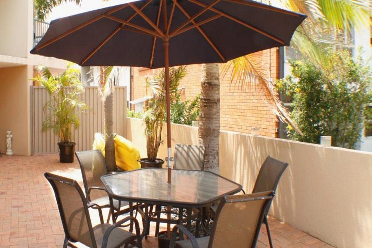 Surfers Riverside Gold Coast Exterior photo