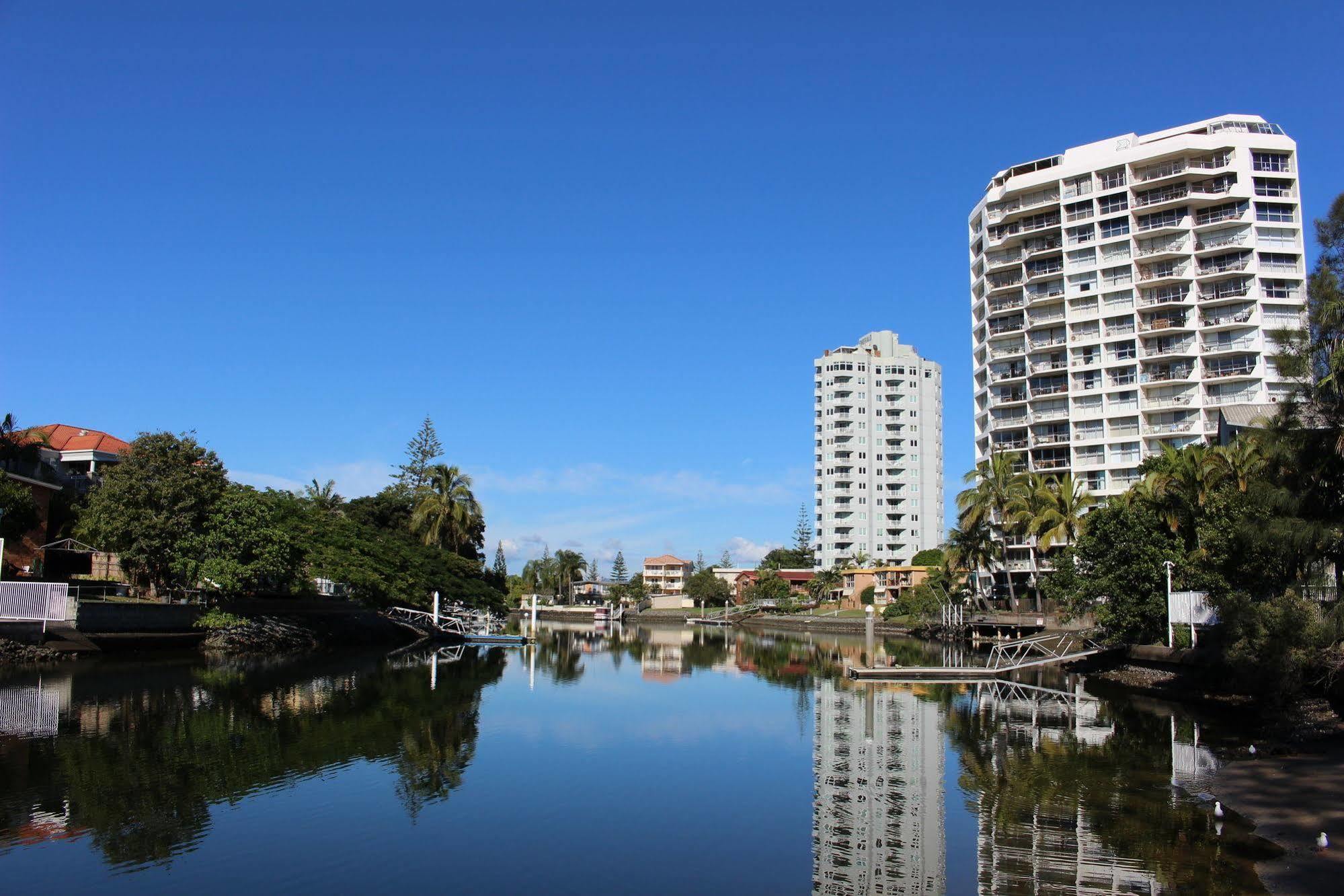 Surfers Riverside Gold Coast Exterior photo