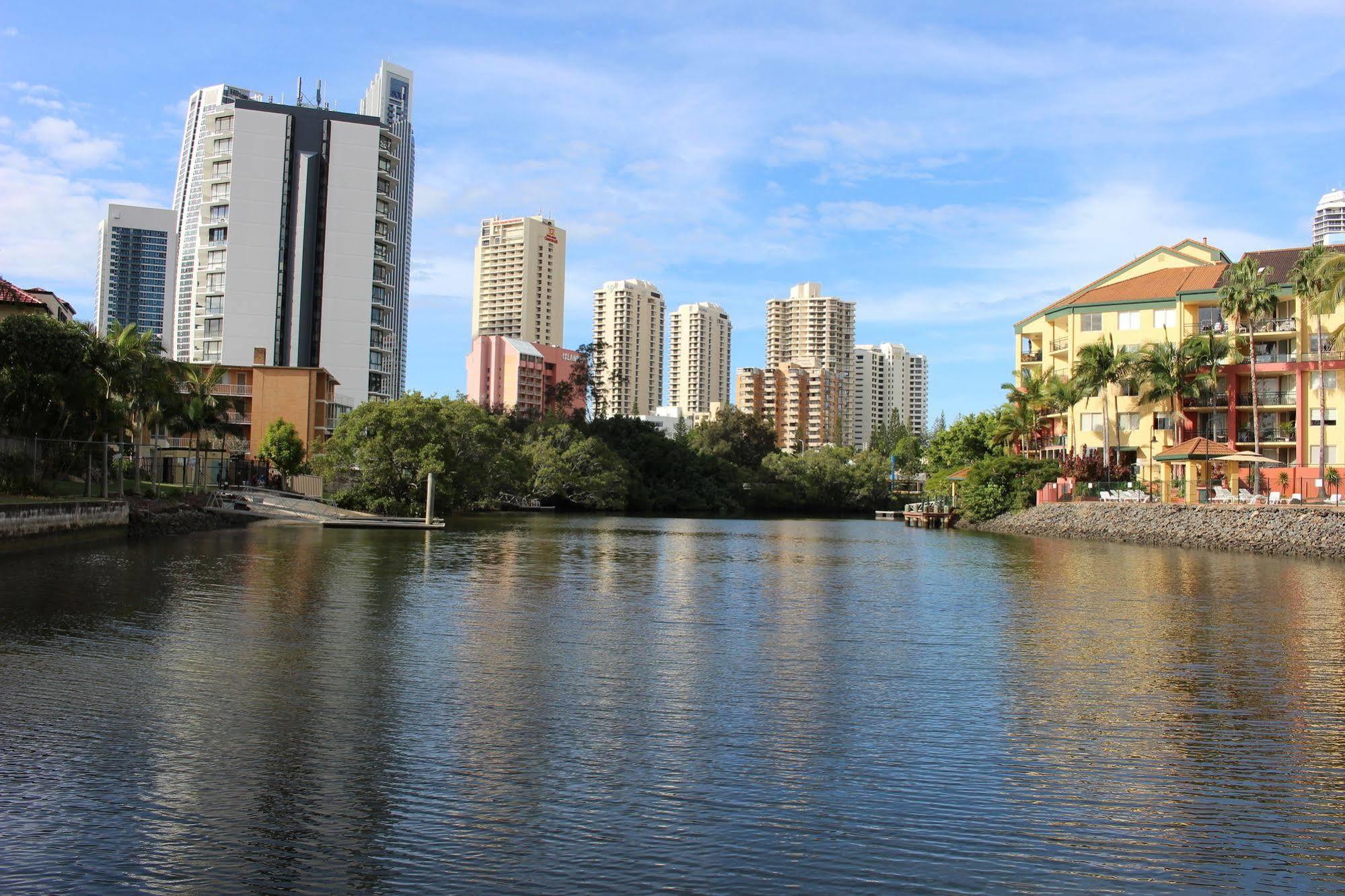 Surfers Riverside Gold Coast Exterior photo