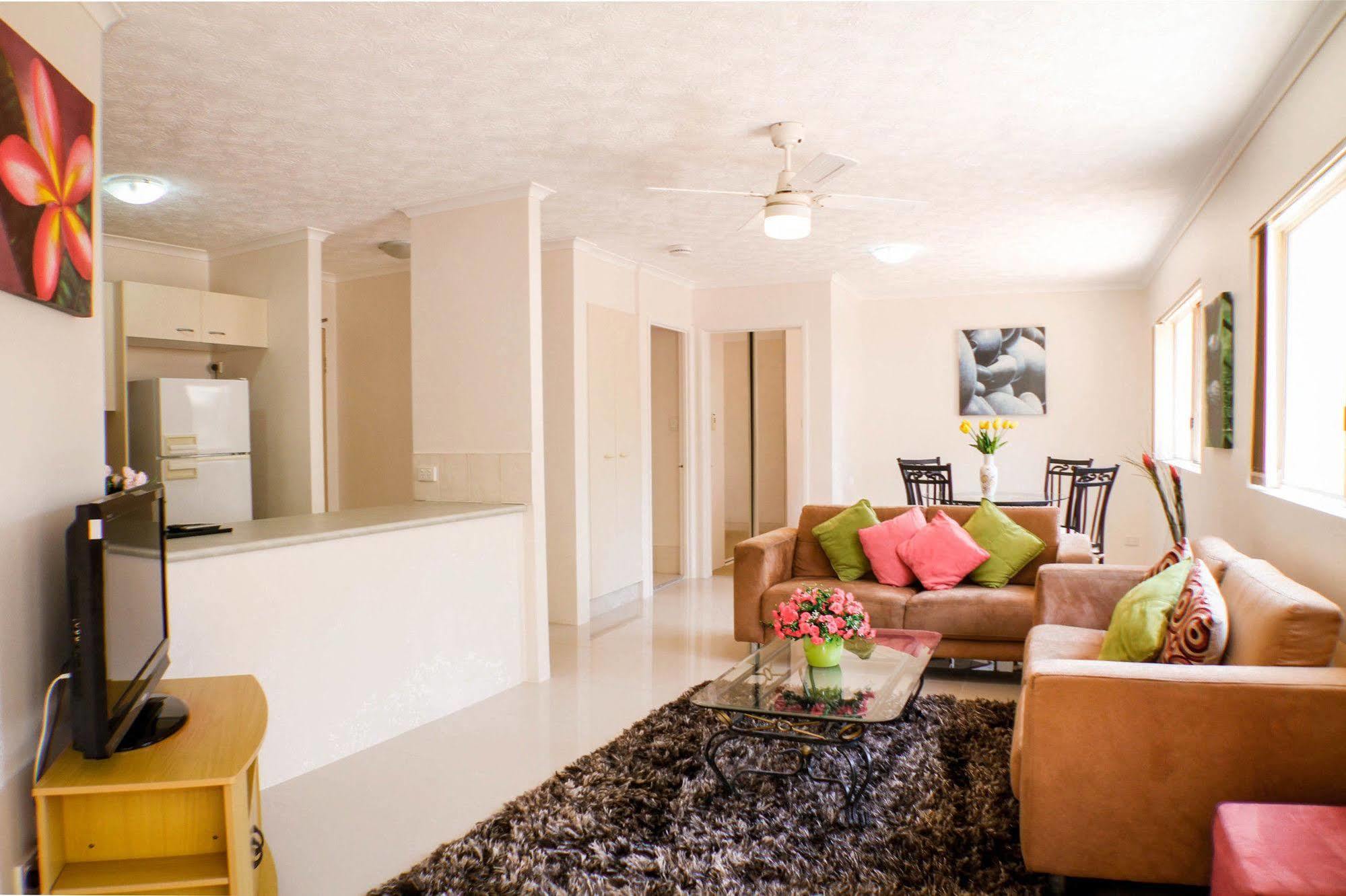 Surfers Riverside Gold Coast Exterior photo