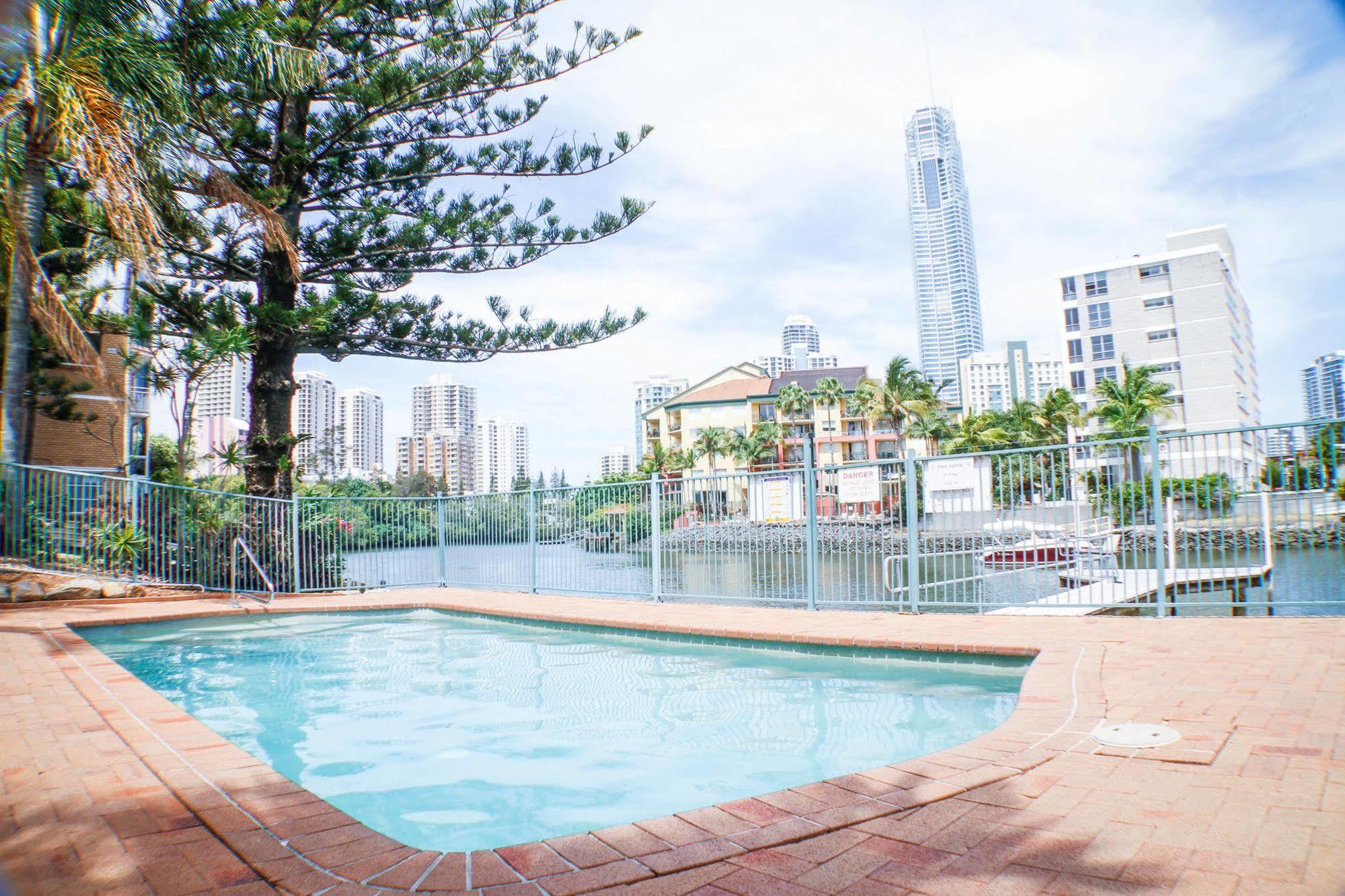 Surfers Riverside Gold Coast Exterior photo