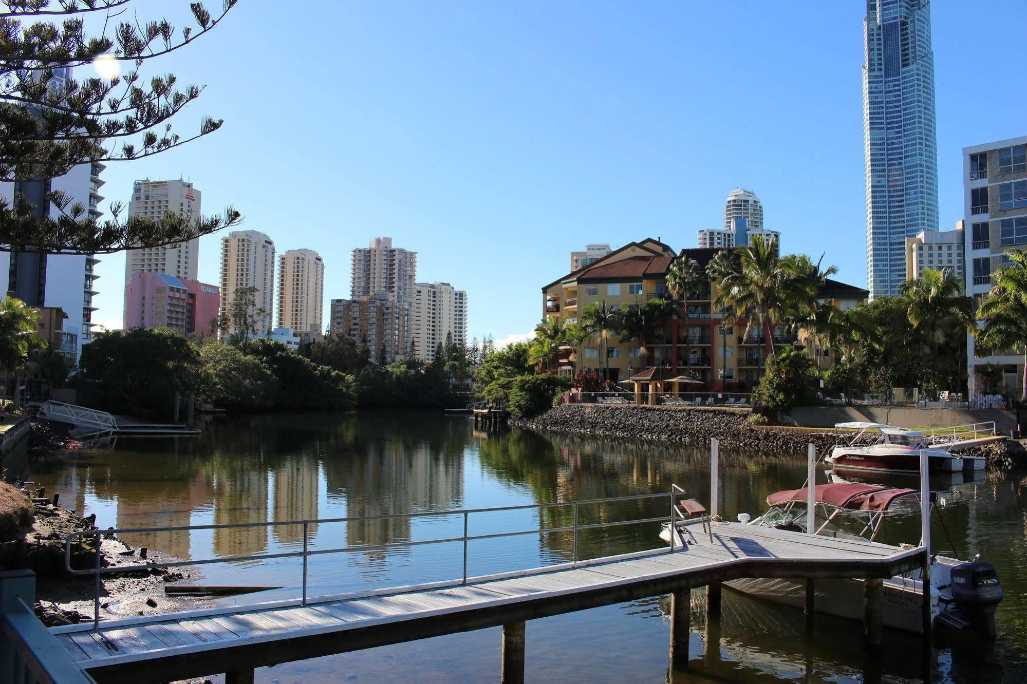 Surfers Riverside Gold Coast Exterior photo