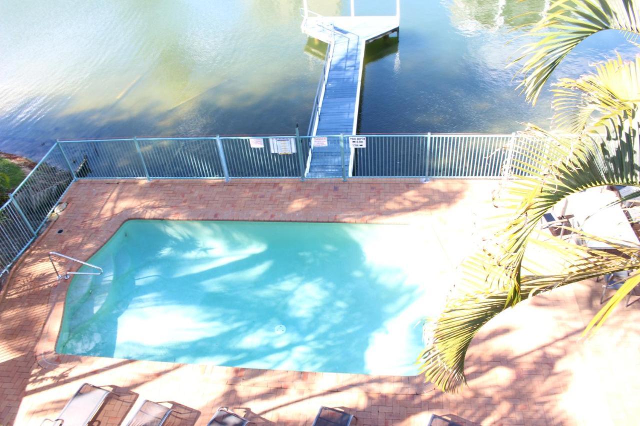 Surfers Riverside Gold Coast Exterior photo